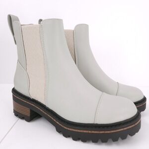 Journee Collection Mirette Grey Lug Sole Pull On Winter Booties Womens Size 7